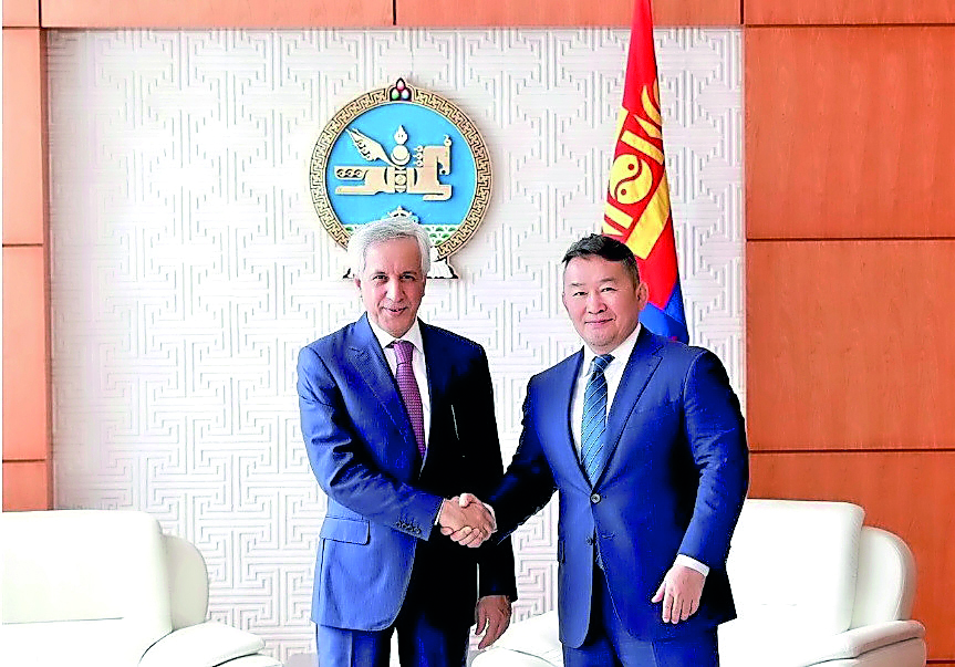 Al Muraikhi Reviews Ties With Mongolian President The Peninsula Qatar