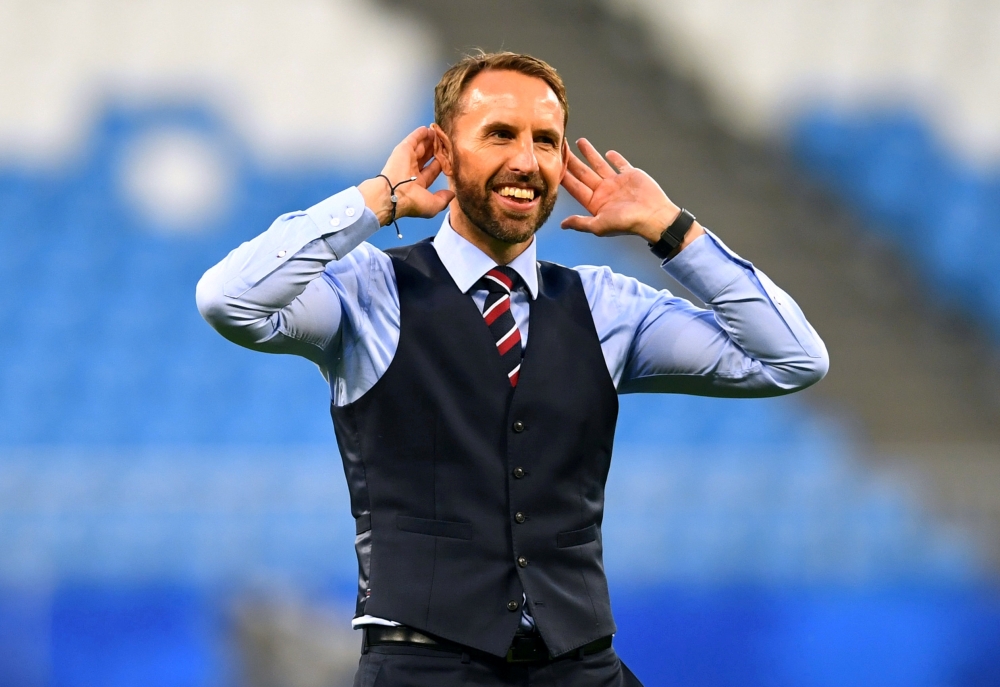 England manager Gareth Southgate salutes fans. Reuters/Dylan Martinez