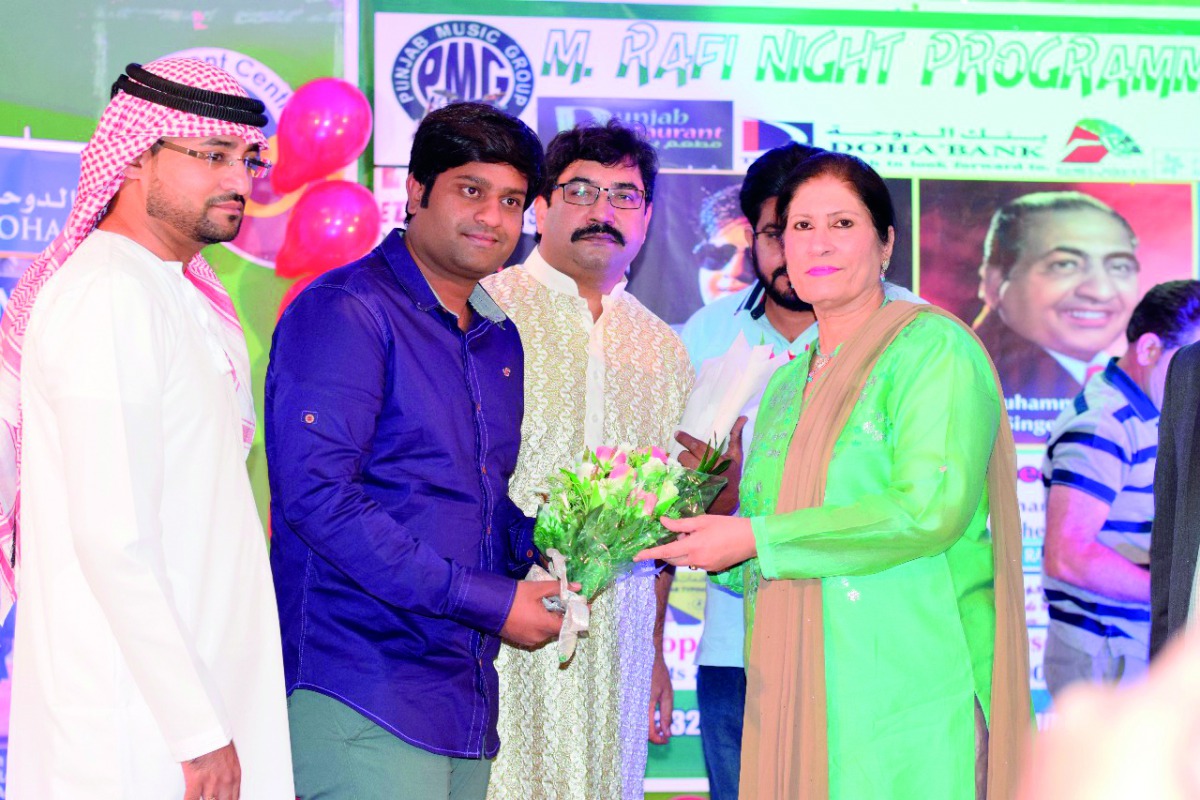 Artistes during the function organised by PMG to pay tributes to legendary singer Muhammad Rafi. 
