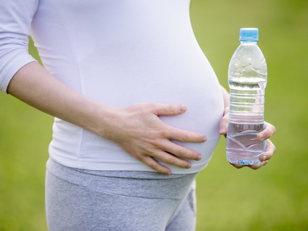Serious pregnancy complications can occur from dehydration. (Pic: HMC)