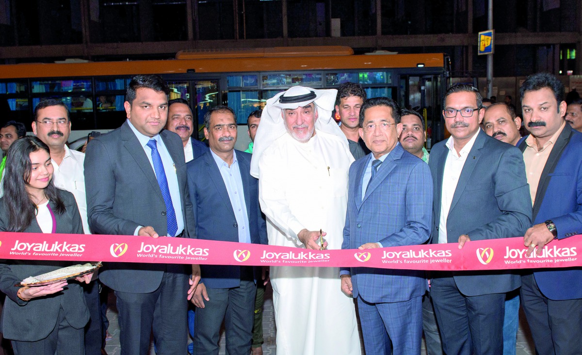The dignitaries at the launch of the Joyalukkas showroom at Farwaniya in Kuwait.