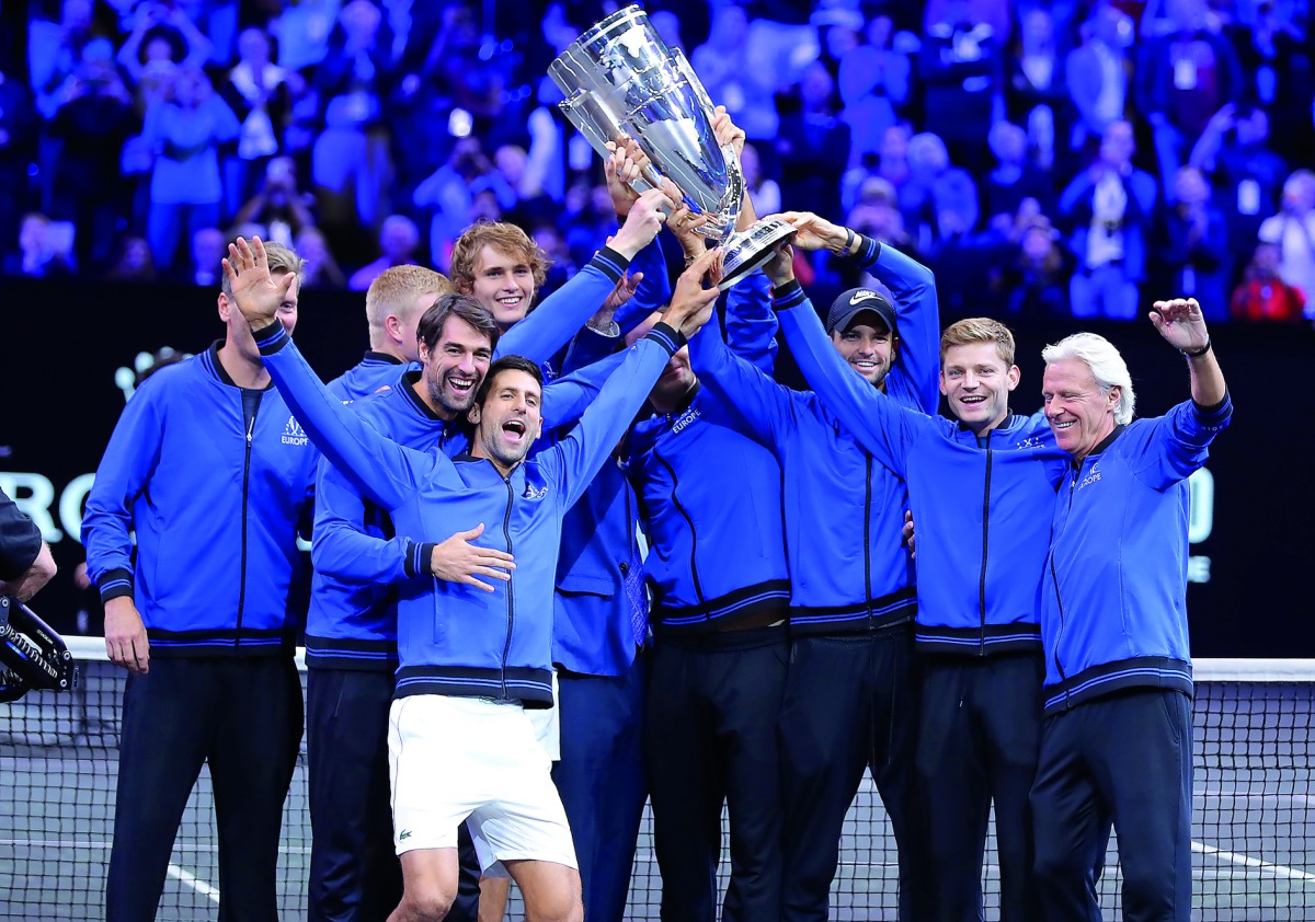  Team Europe pose with the trophy after winning the Laver Cup against Team World at the United Center in Chicago, United States, on 23 September 2018. (Bilgin S. ?a?maz/Anadolu Agency) 