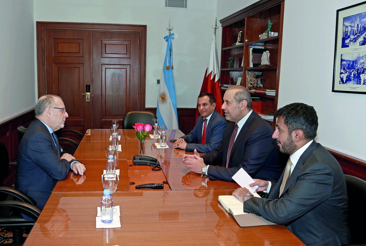 Minister of Economy and Commerce, H E Sheikh Ahmed bin Jassim bin Mohammed Al Thani, meeting with Minister of Foreign Affairs of the Argentine Republic, Jorge Marcelo Faurie, in Buenos Aires, yesterday.
