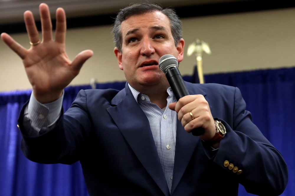 File photo of U.S. Senator Ted Cruz (R-TX) speaks at a campaign rally ahead of the 2018 midterm elections in Victoria, Texas, U.S., November 3, 2018. REUTERS/Mike Segar/File Photo