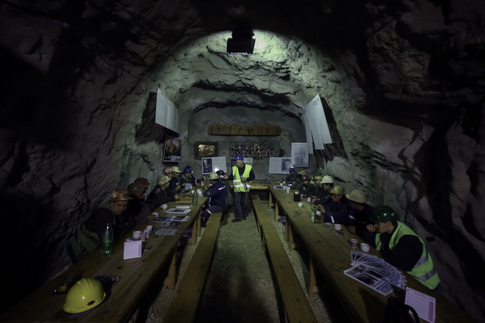 Miners take a coffee break at 