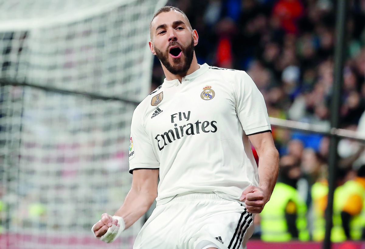 arim Benzema of Real Madrid celebrates after scoring a goal during La Liga soccer match between Real Madrid and Deportivo Alaves at Santiago Bernabeu Stadium in Madrid, Spain on February 3, 2019. (Burak Akbulut/Anadolu Agency) 