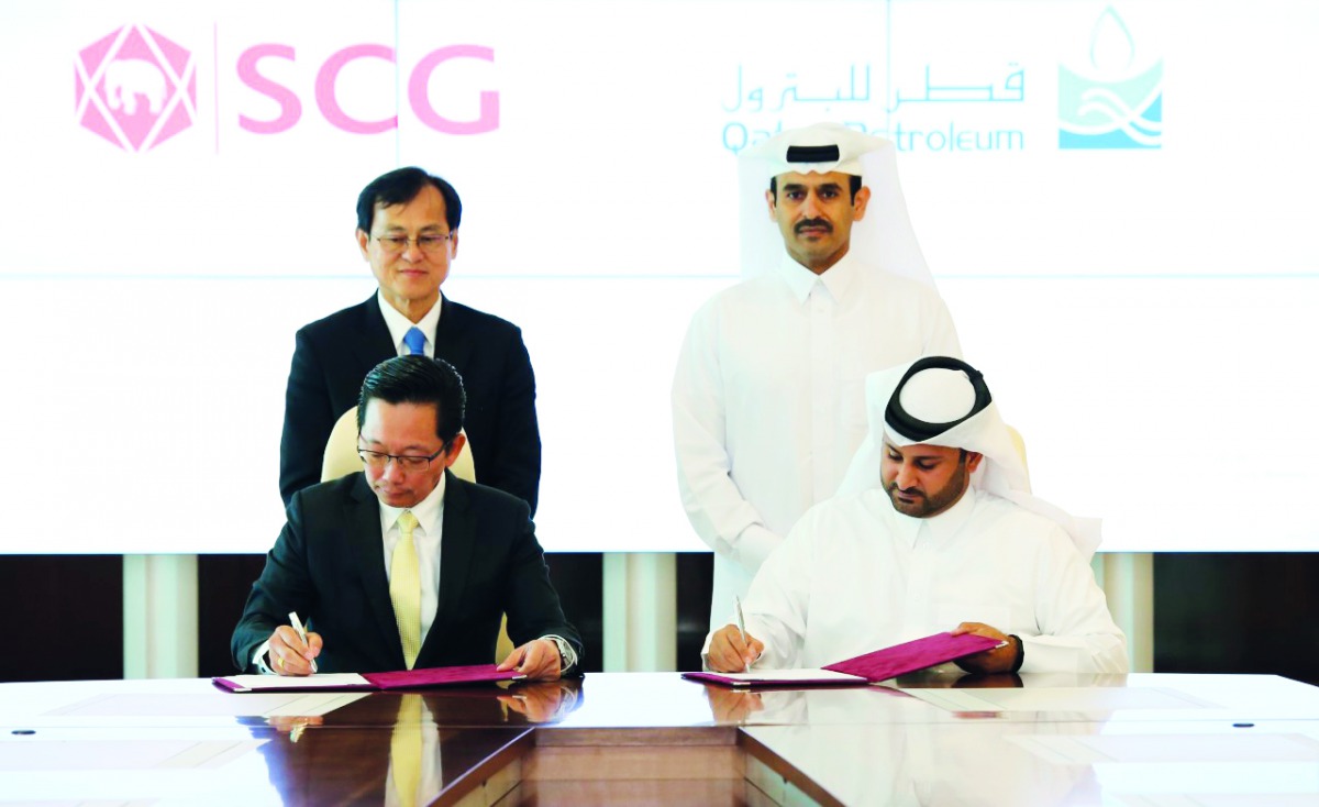 H E Saad bin Sherida Al Kaabi, the Minister of State for Energy Affairs and the President and CEO of Qatar Petroleum, witnessing the signing ceremony.