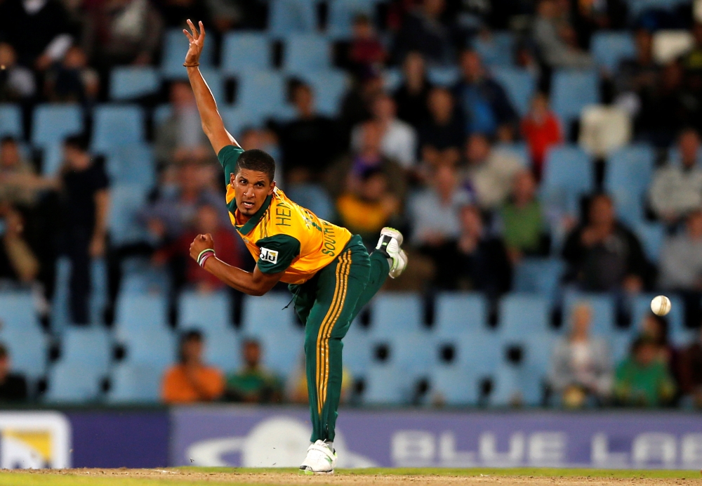 South Africa's Beuran Hendricks (REUTERS/Siphiwe Sibeko/File Photo)