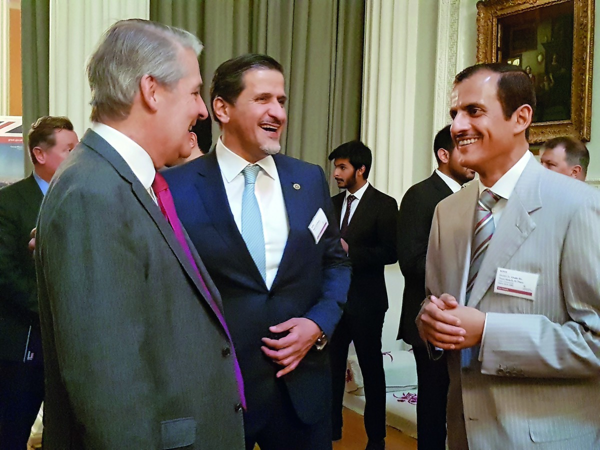 Sheikh Dr. Khalid bin Thani bin Abdullah Al Thani (right), Chairman of Qatar International Islamic Bank; Yousef bin Ali Al Khater (centre), Ambassador of the State of Qatar to the United Kingdom, and Liam Fox, British Minister of State for Foreign Trade, 
