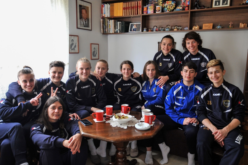 Emina's team players pose during a lunch break in a house near Mostar, on March 11, 2019. AFP / Elvis Barukcic
 