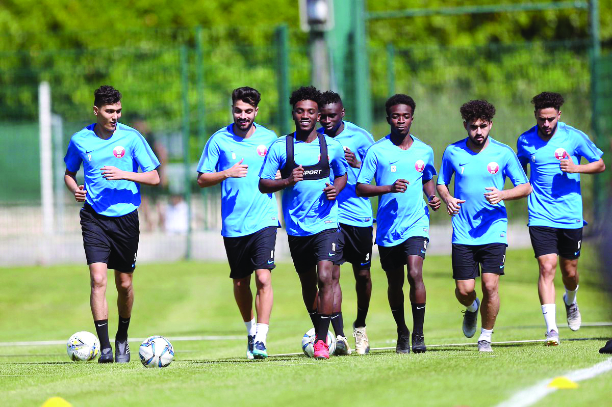 Qatar U-23 team players take part in a training session in Romorantin-Lanthenay, central France, ahead of their third and final Group C match of the Toulon Tournament against Brazil U-22 team which will be played today.