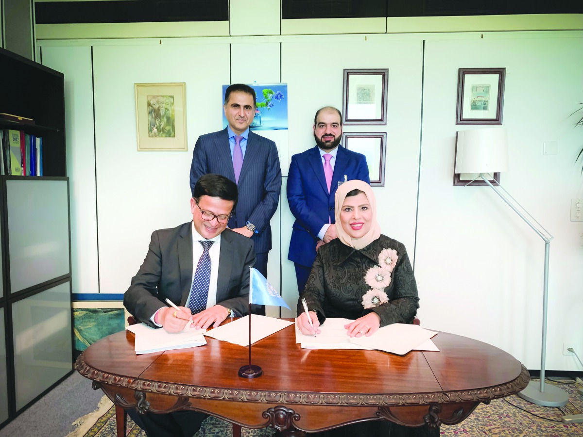 Representatives of Silatech and UN Institute for Training and Research sign a memorandum of understanding between the two organisations, in Geneva, Switzerland.  