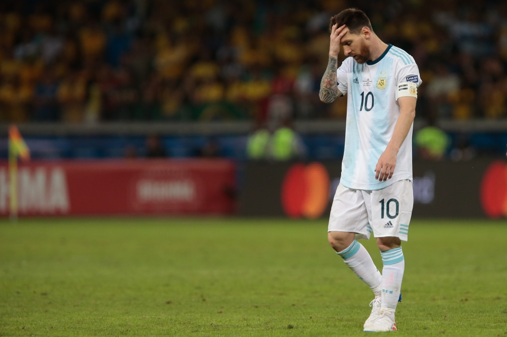Lionel Messi of Argentina gestures during the Conmebol America Cup Brazil 2019 match between Brazil and Argentina at Governador Magalhaes Pinto Stadium on July 2, in Belo Horizonte, Brazil. (Marcello Zambrana - Anadolu Agency)
