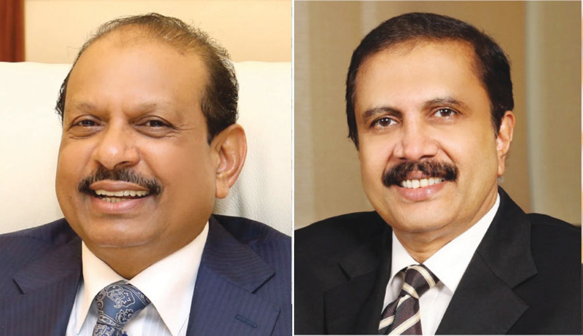 Yusuffali MA, Chairman and Managing Director of Lulu Hypermarkets and Dr Azad Moopan (R)