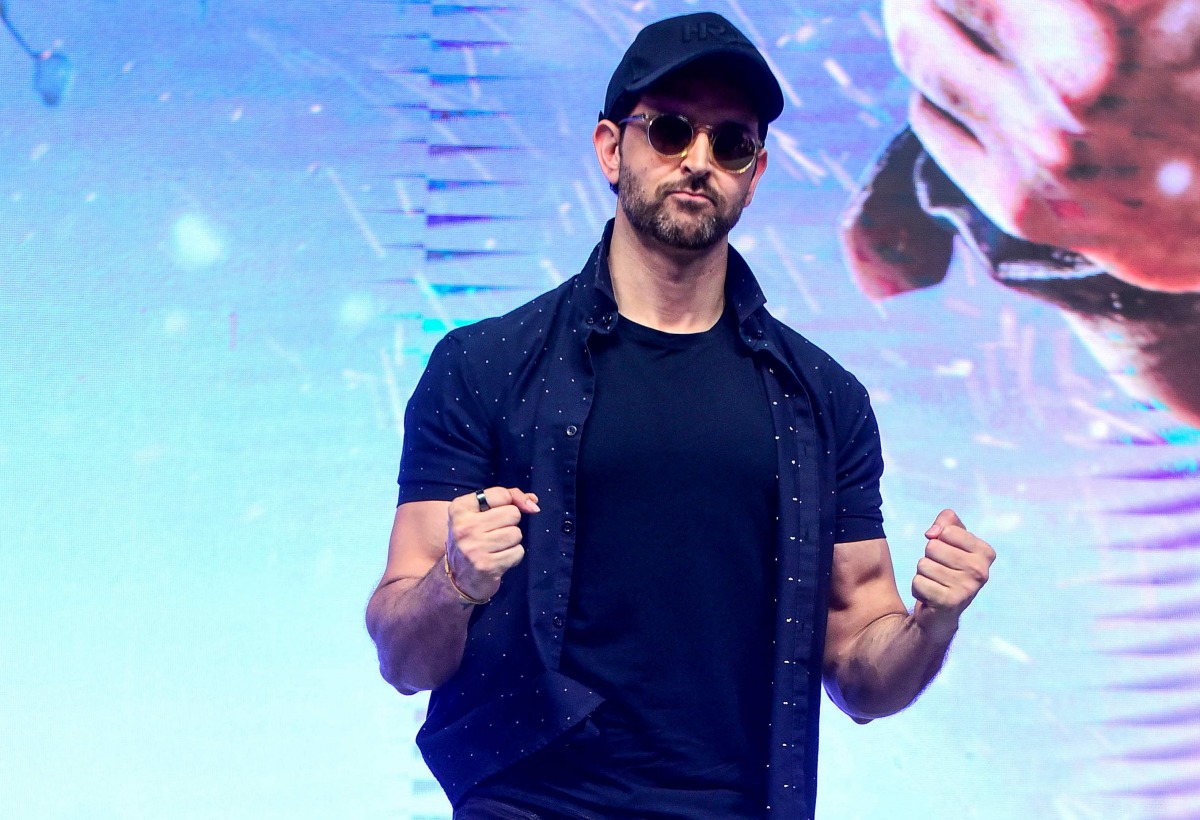 Bollywood actor Hrithik Roshan gestures during the promotion of action thriller Hindi film 'War' in Mumbai on October 4, 2019. (AFP / Sujit Jaiswal)