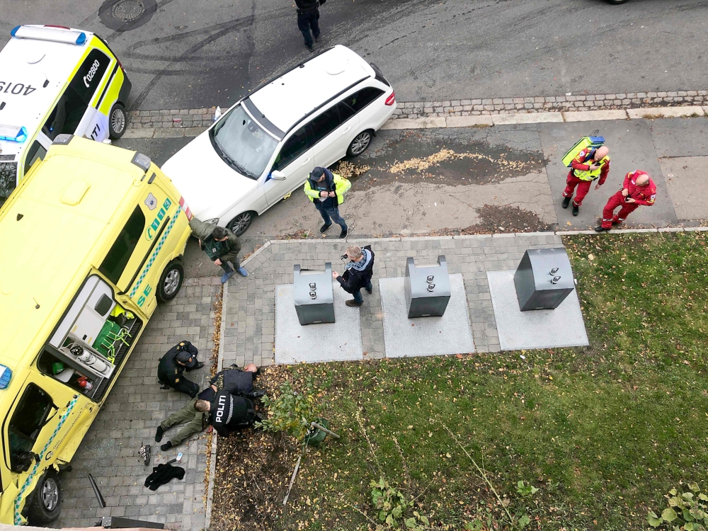  A man is arrested by the police after hijacking an ambulanse in Oslo on October 22, 2019 in Oslo, Norway. AFP / NTB Scanpix / Aftenposten / Cathrine Hellesoy 