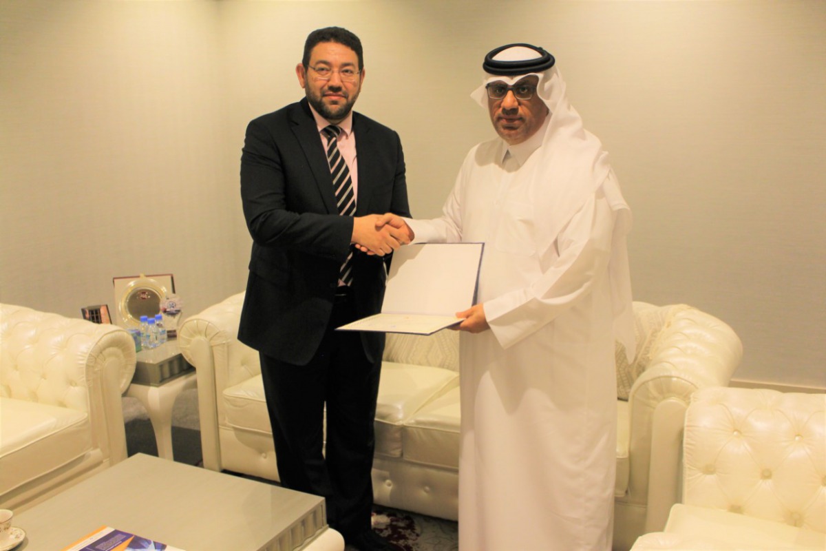 The officials during the honouring ceremony.