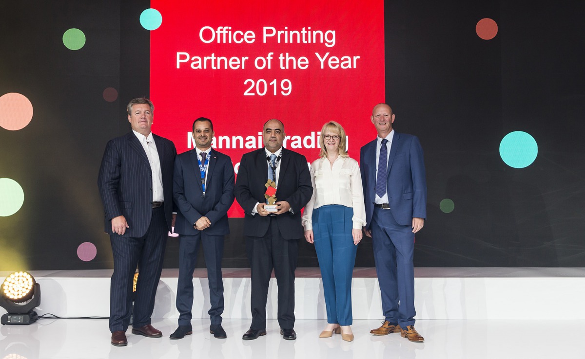 The officials during the award presentation ceremony.
