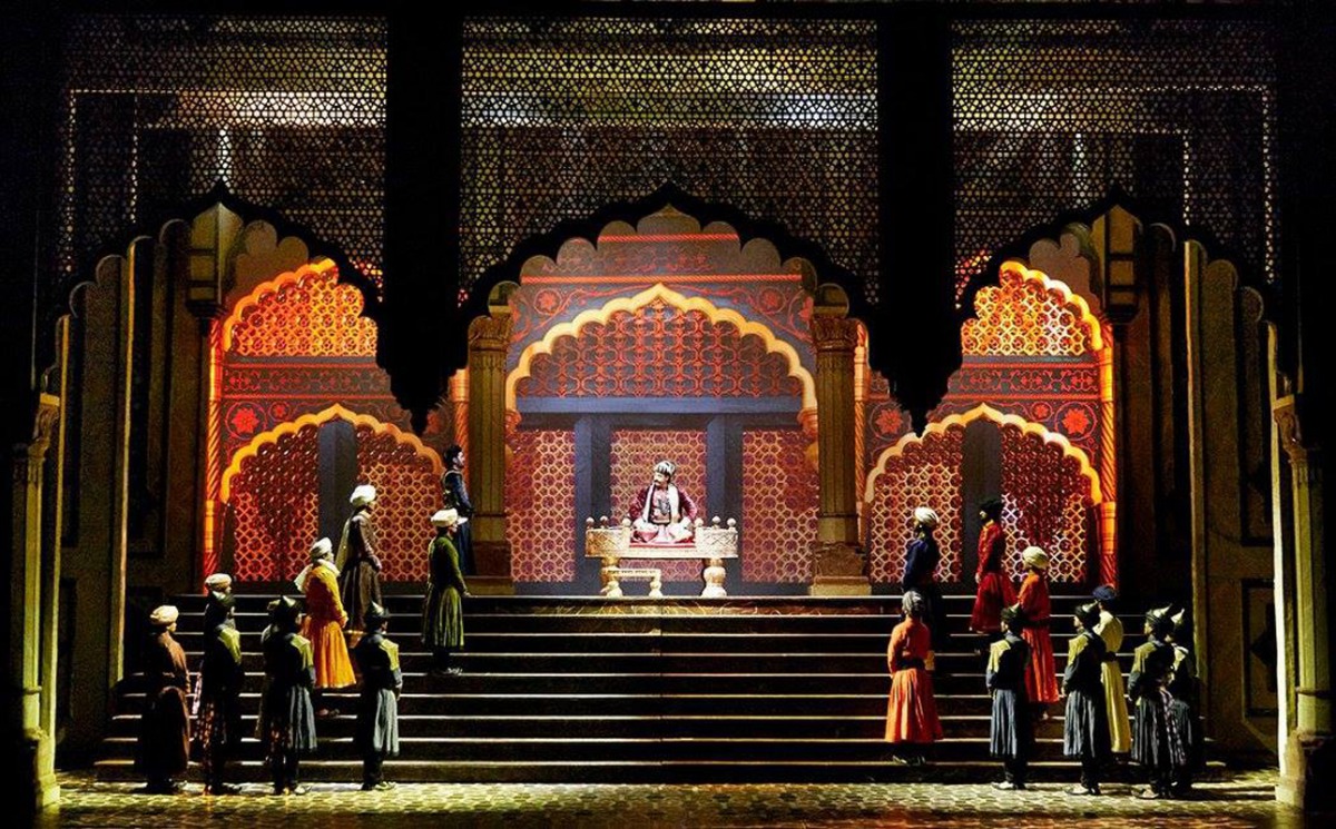 Images taken from Mughal e Azam's official Facebook page
