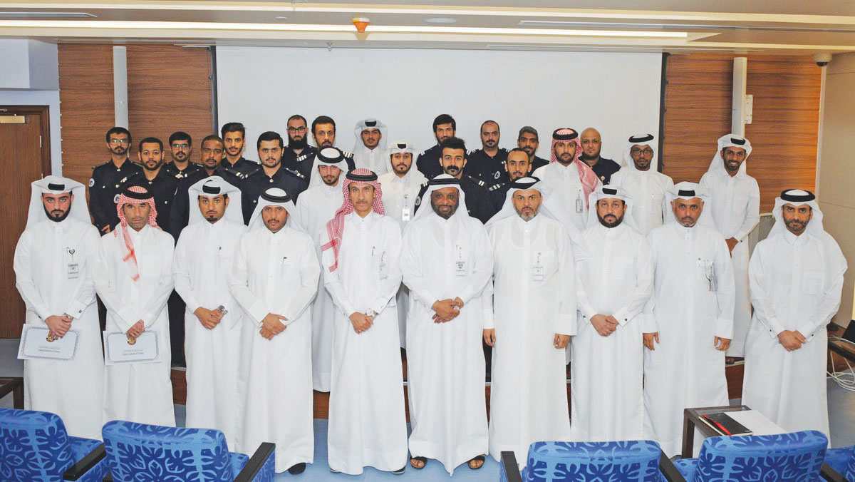 General Authority of Customs honours 29 inspectors | The Peninsula Qatar
