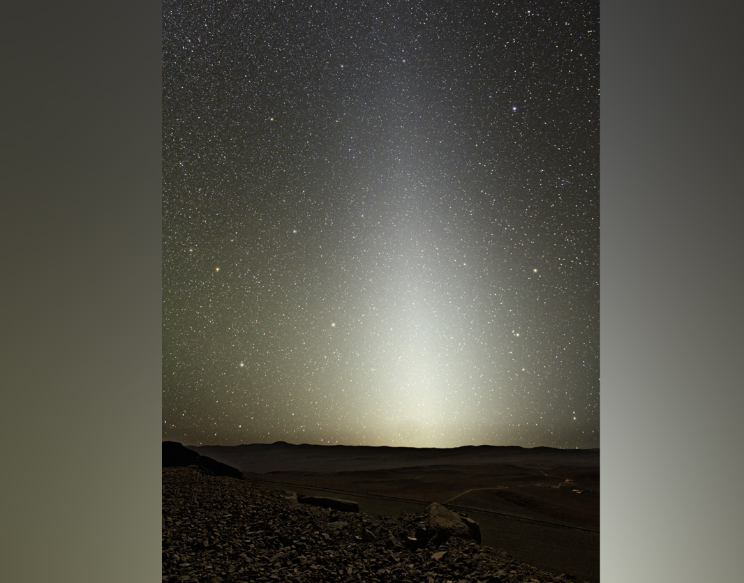 The Sun is surrounded by a ring of dust, made of the cosmic crumbs of collisions that formed planets, asteroids, comets and other celestial bodies billions of years ago. Image credit: ESO/Y.Beletsky