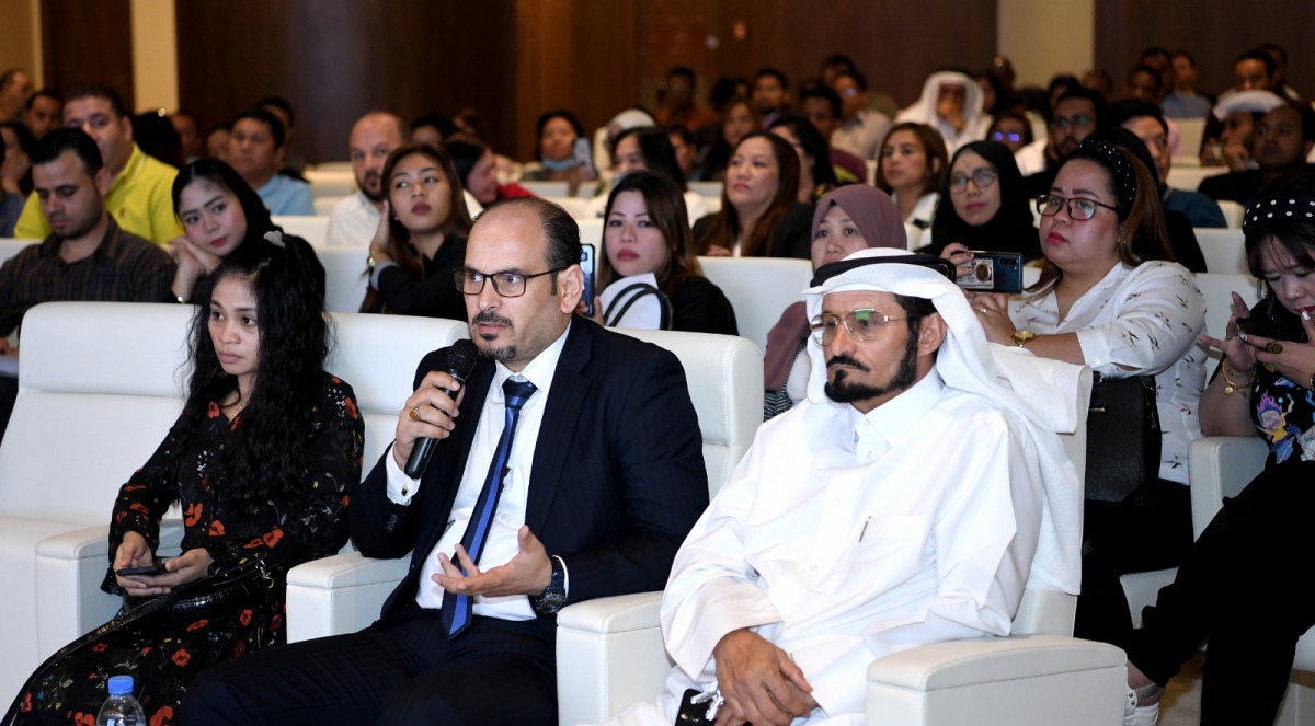 Participants listen to an introductory seminar held by MoI for specialists in accredited recruiters. Twitter / @MOI_Qatar