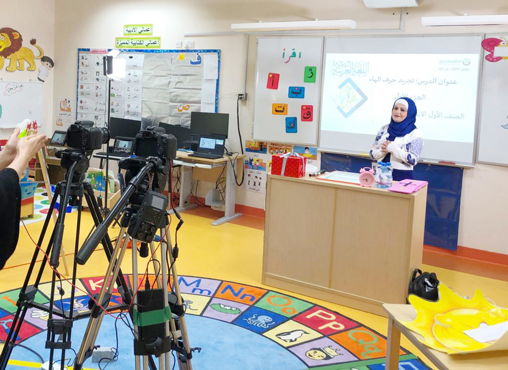 A teacher presents lessons to prepare videos for the distance learning system put in place by the Ministry of Education for ensuring a hassle-free learning for students in view of the current COVID-19 situation. 