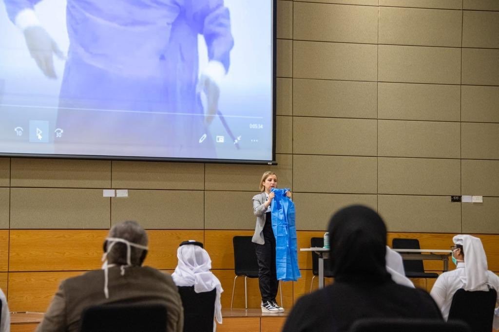 The Ministry of Public Health organizes the first training workshop for volunteers in the 