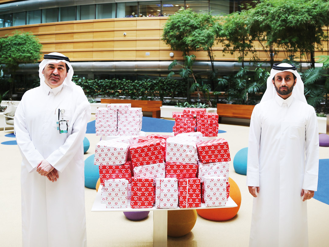 Dr Ahmed Al Hammadi (left) with Sheikh Faisal bin Hamad Al Thani during the presentation of gifts for Sidra Medicine’s young patients recently. 