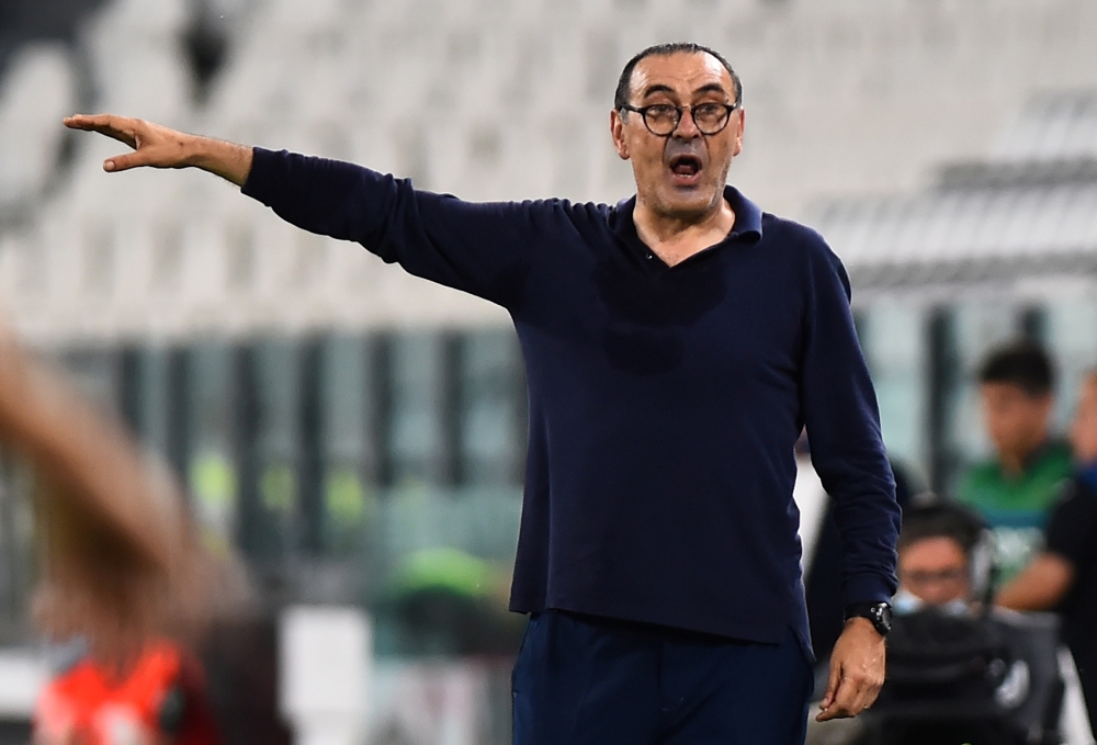 Juventus coach Maurizio Sarri reacts, as play resumes behind closed doors following the outbreak of the coronavirus disease (COVID-19) REUTERS/Massimo Pinca/File Photo