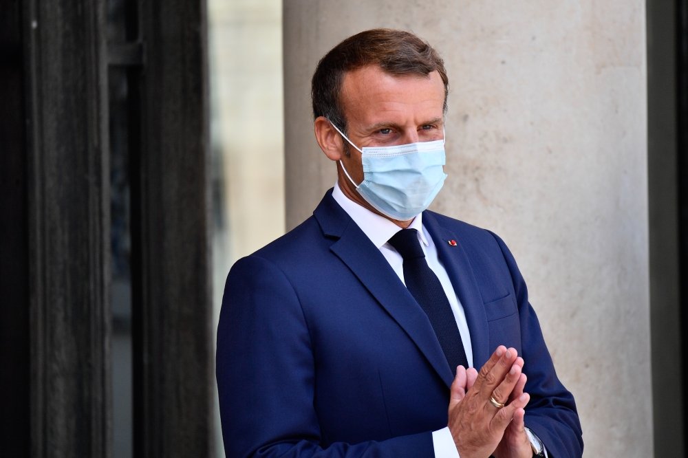 French President Emmanuel Macron receives Senegal President Macky Sall (not seen) at the Elysee Palace in Paris on August 26, 2020. Julien Mattia - Anadolu