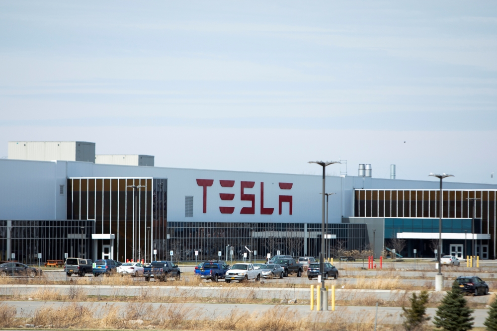 Tesla Inc. Gigafactory 2, which is also known as RiverBend, is pictured during the spread of coronavirus disease (COVID-19), in Buffalo, New York, U.S., March 26, 2020. REUTERS/Lindsay DeDario/File Photo