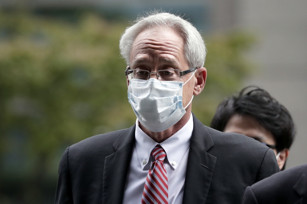 Greg Kelly, former representative director of Nissan Motor Co. arrives for the first trial hearing at the Tokyo District Court in Tokyo, Japan, on September 15, 2020. ( Bloomberg/Kiyoshi Ota - Anadolu Agency )