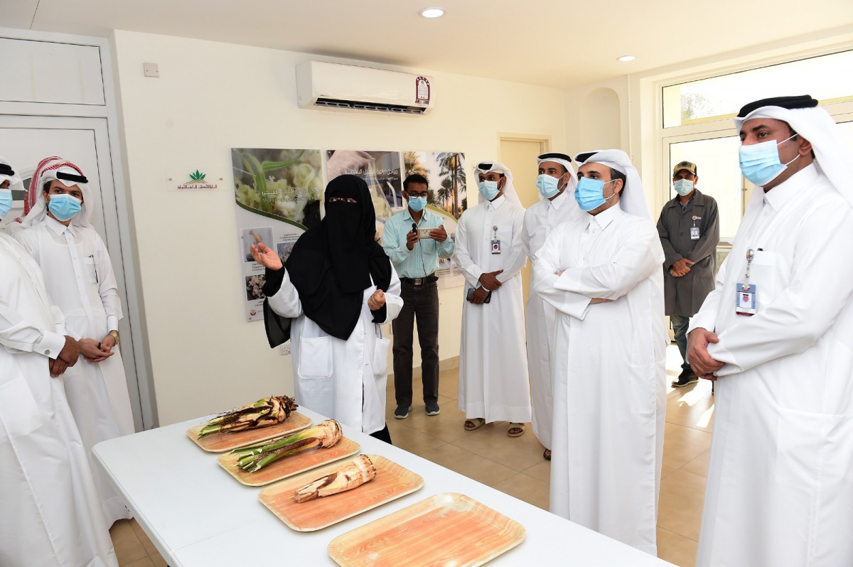 The Minister of Municipality and Environment, H E Eng. Abdullah bin Abdulaziz bin Turki Al Subaie during a visit to the Tissue Culture Laboratory of the Agricultural Research Department at the Ministry, yesterday.