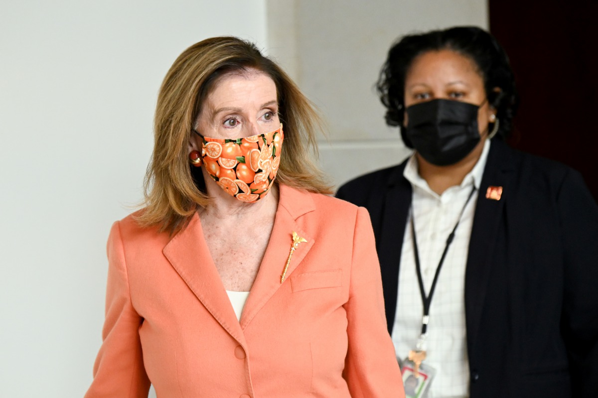 FILE PHOTO: U.S. House Speaker Nancy Pelosi departs a news conference on Capitol Hill in Washington, U.S. October 8, 2020. REUTERS/Erin Scott/File Photo
