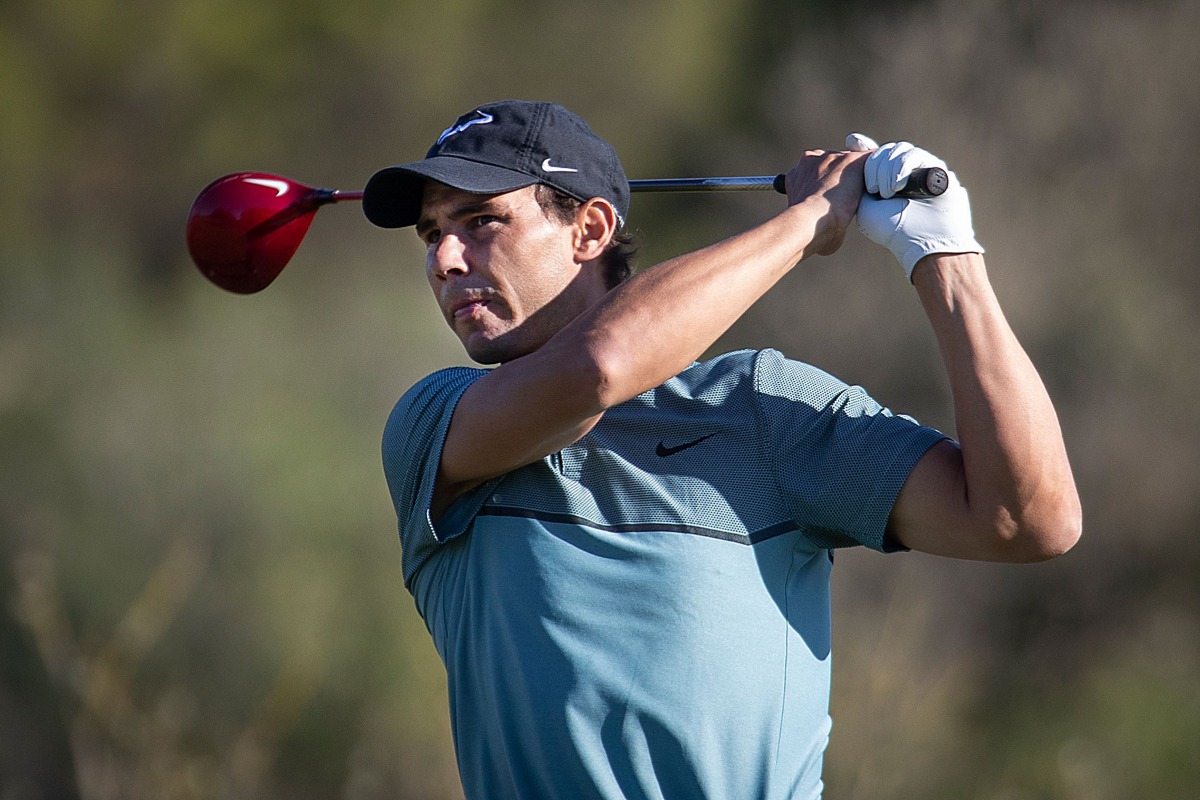 Spanish tennis champion Rafael Nadal takes part in the Balearic Golf Championship in Llucmajor on the Spanish island of Mallorca on October 24, 2020. / AFP / JAIME REINA
