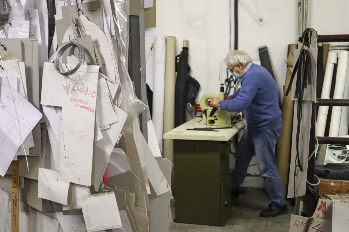 Craftsman Rino Magnani at work.