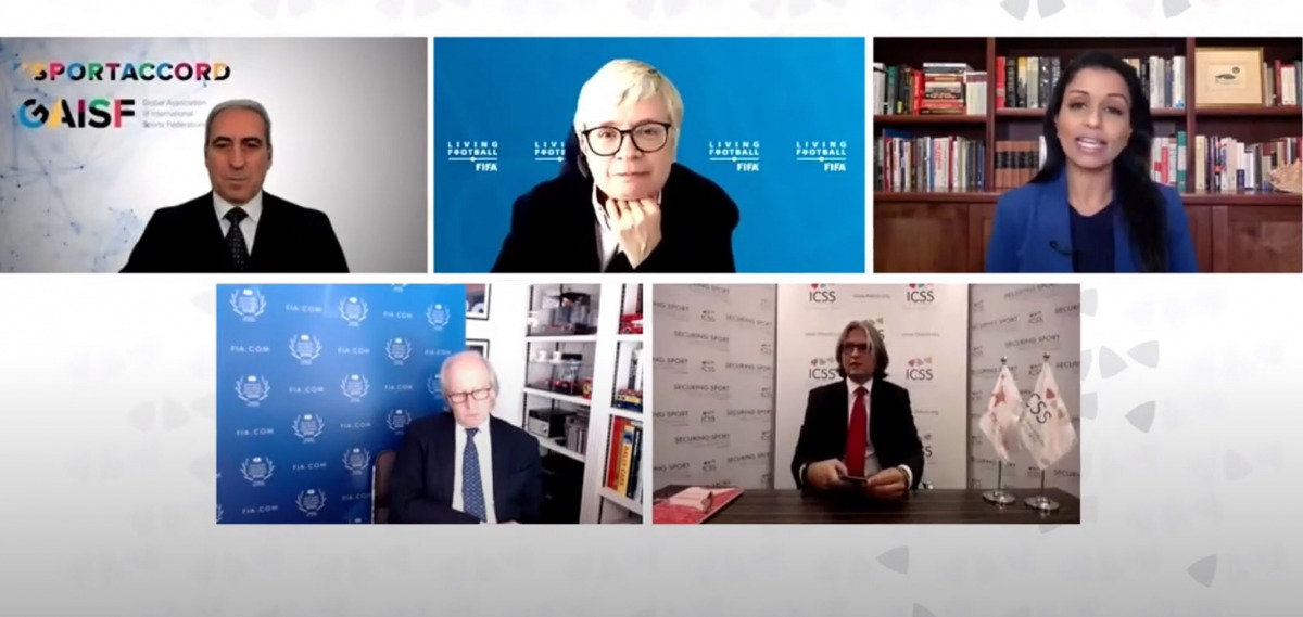 Panel 1 members: Raffaele Chiulli, Joyce Cook, Reena Ninan, Graham Stoker and Massimiliano Montanari