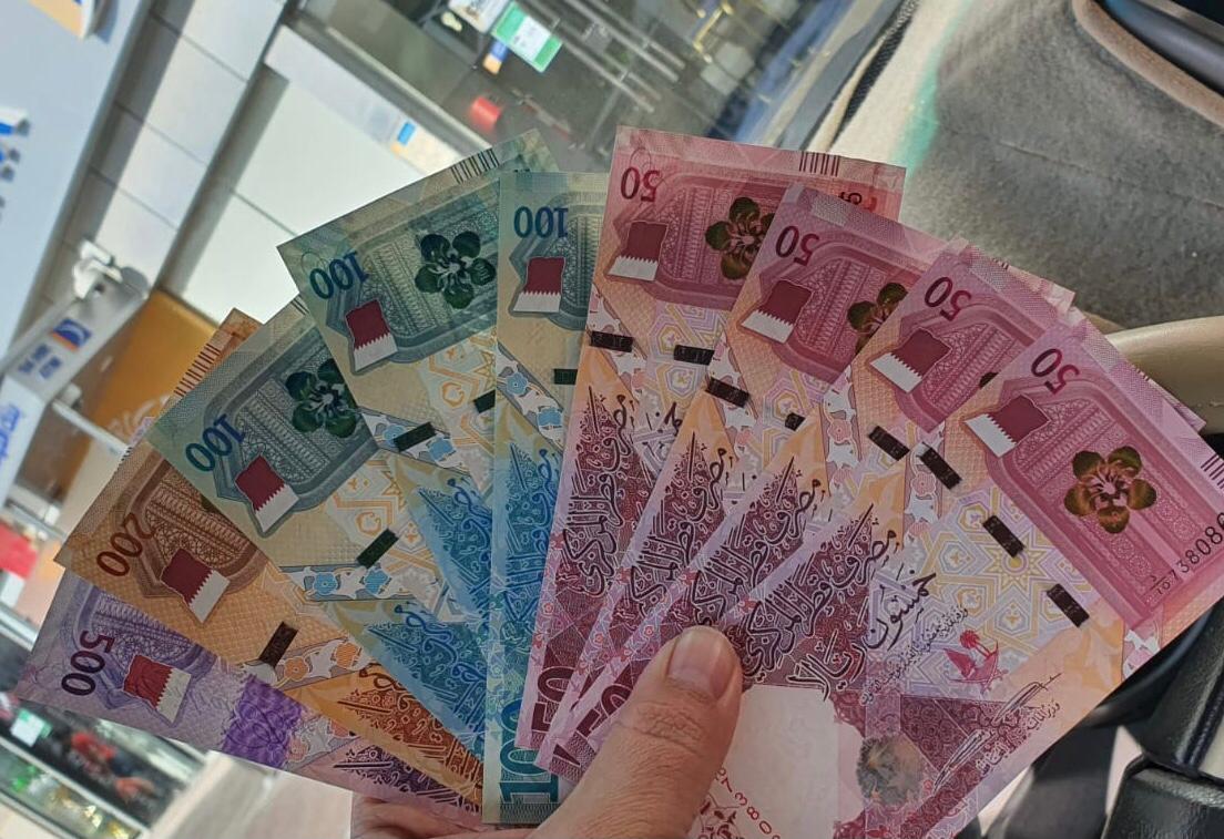 New bank notes. Pic: Abdul Basit / The Peninsula 
