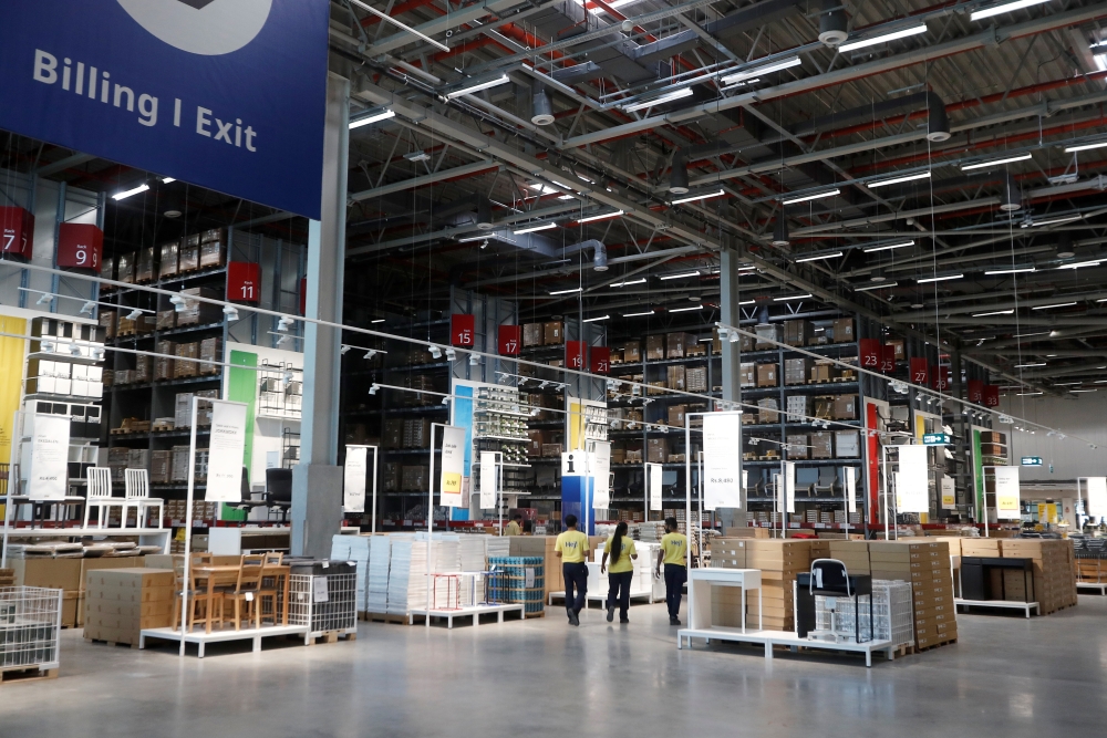 Employees walk inside the new IKEA store in Navi Mumbai, India, December 17, 2020. Reuters/Francis Mascarenhas