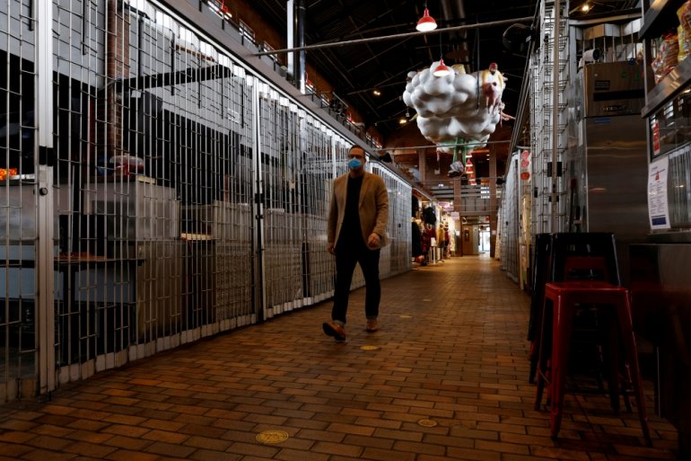 Eateries in the ByWard Market Square building are seen closed as a result of measures taken to slow the spread of the coronavirus disease (COVID-19) in Ottawa, Ontario, Canada October 19, 2020. REUTERS/Blair Gable/File Photo