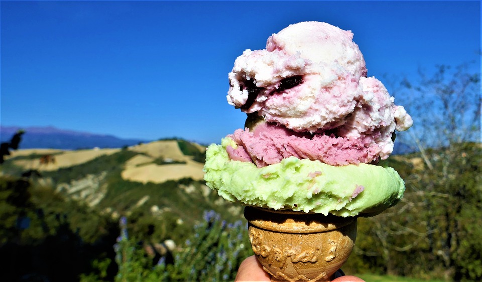 Representational image