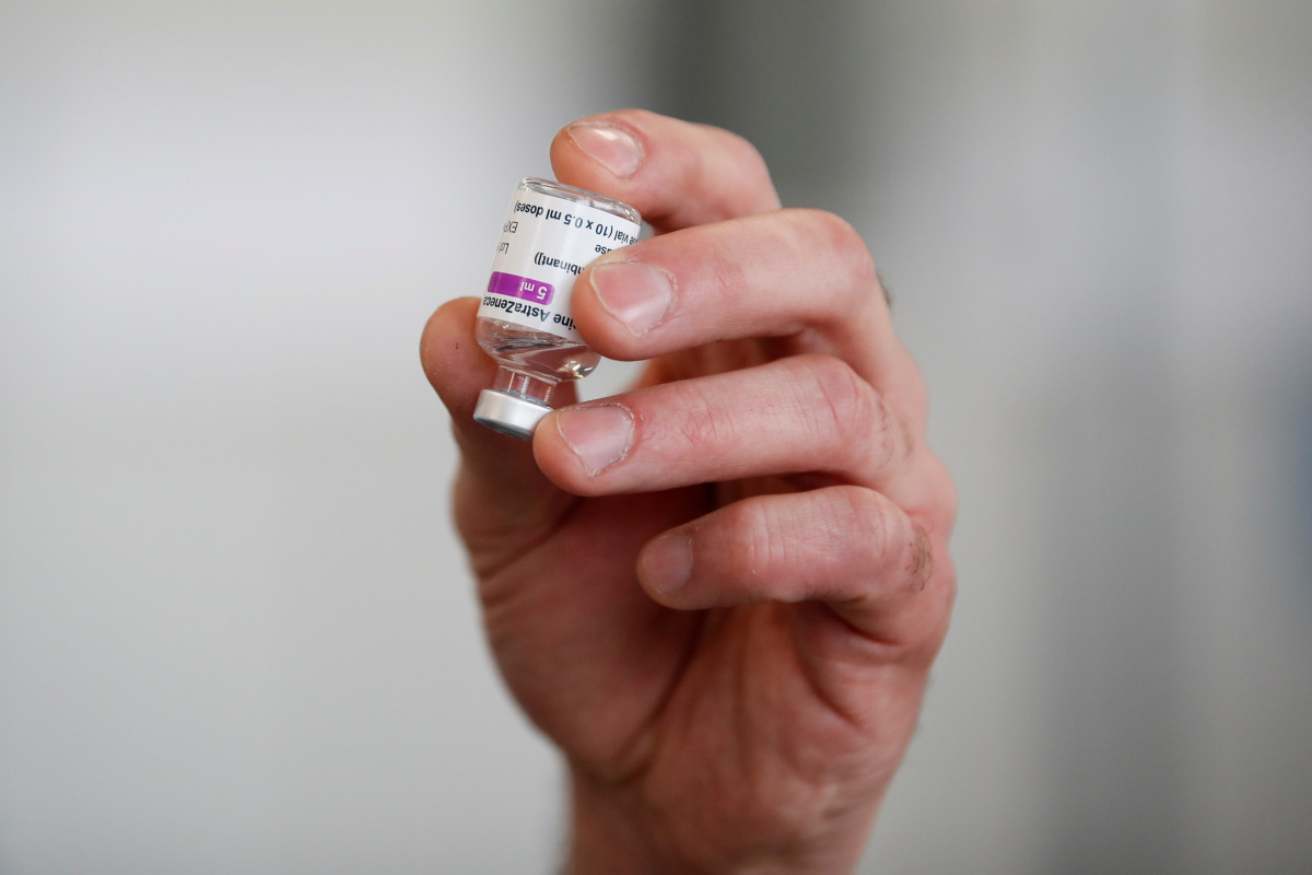 FILE PHOTO: A vial of the Oxford-AstraZeneca COVID-19 vaccine is pictured at Basingstoke Fire Station, in Basingstoke, Britain February 4, 2021. REUTERS/Peter Cziborra/File Photo
