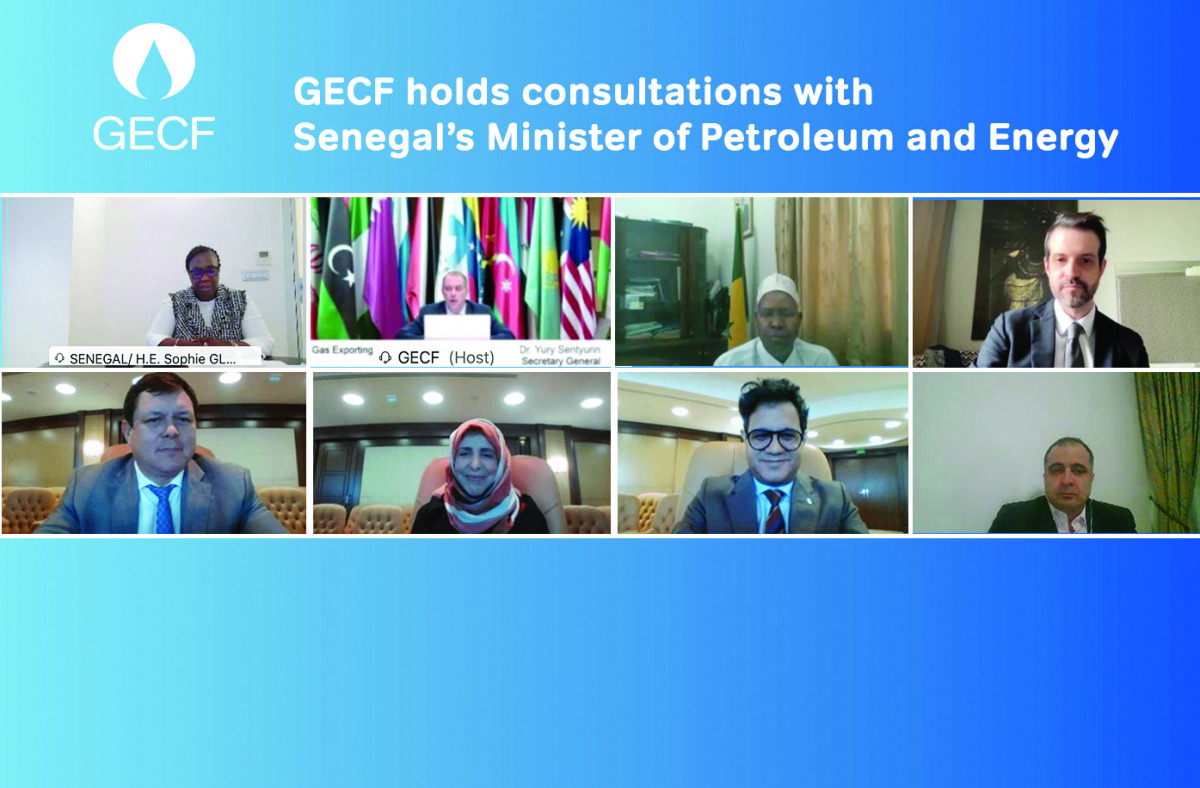 Senegal’s Minister of Petroleum and Energy, H E Aissatou Sophie Gladima, and GECF Secretary-General Yury Sentyurin, with other officials during the virtual meeting recently. 