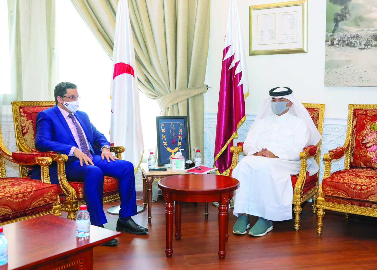 Yemen’s Minister of Foreign Affairs and Expatriates, H E Ahmed Awad bin Mubarak, with President of QRCS, Sheikh Abdullah bin Thamer Al Thani, yesterday. 