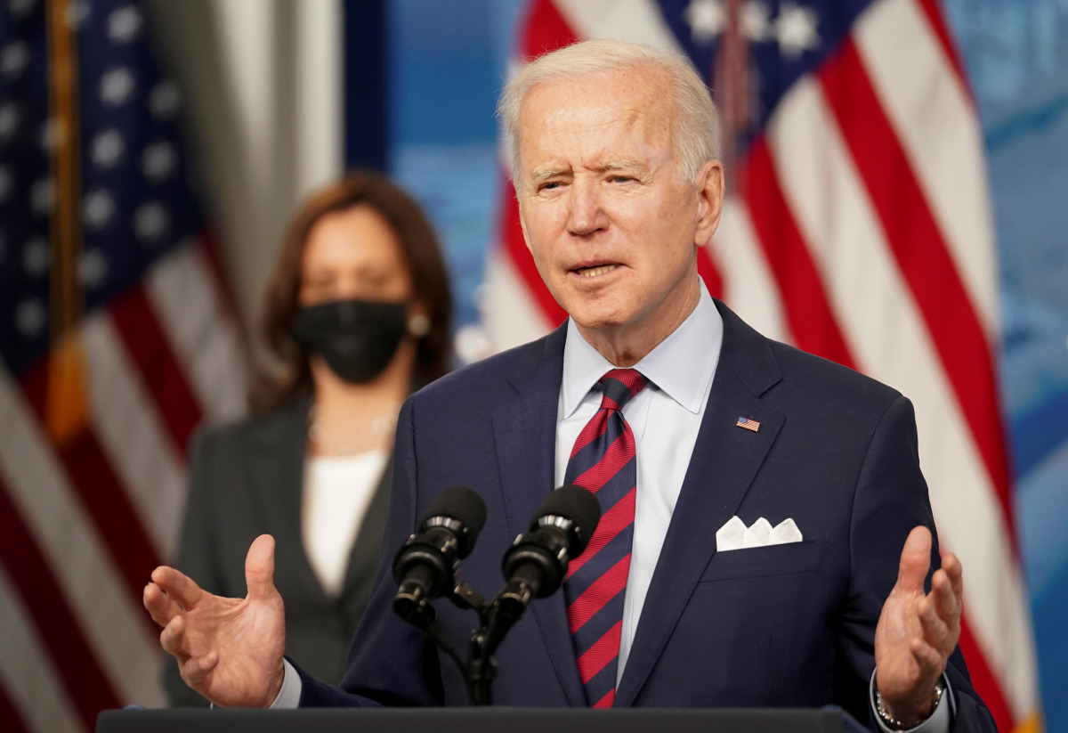 U.S. President Joe Biden speaks about jobs and the economy at the White House in Washington, U.S., April 7, 2021. REUTERS/Kevin Lamarque

