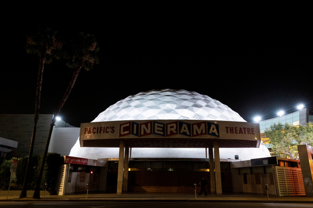 FILE PHOTO: The Pacific Theatre's Cinerama Dome is pictured during the outbreak of the coronavirus disease (COVID-19), in Los Angeles, California, U.S., June 29, 2020. REUTERS/Mario Anzuoni/File Photo
