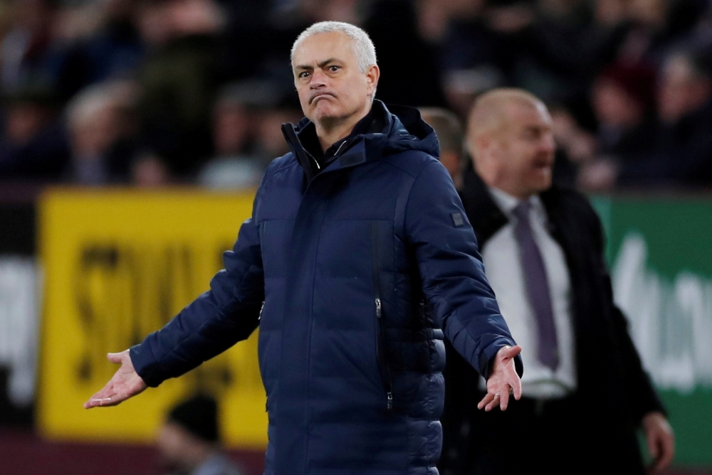 Tottenham Hotspur manager Jose Mourinho reacts Action Images via Reuters/Lee Smith