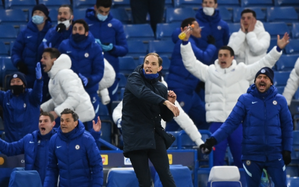 Chelsea manager Thomas Tuchel and the bench react at the end REUTERS/Toby Melville