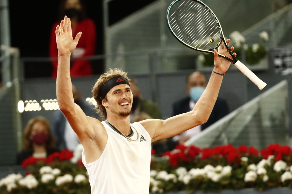 May 9, 2021 Germany's Alexander Zverev celebrates after winning the Madrid Open REUTERS/Sergio Perez